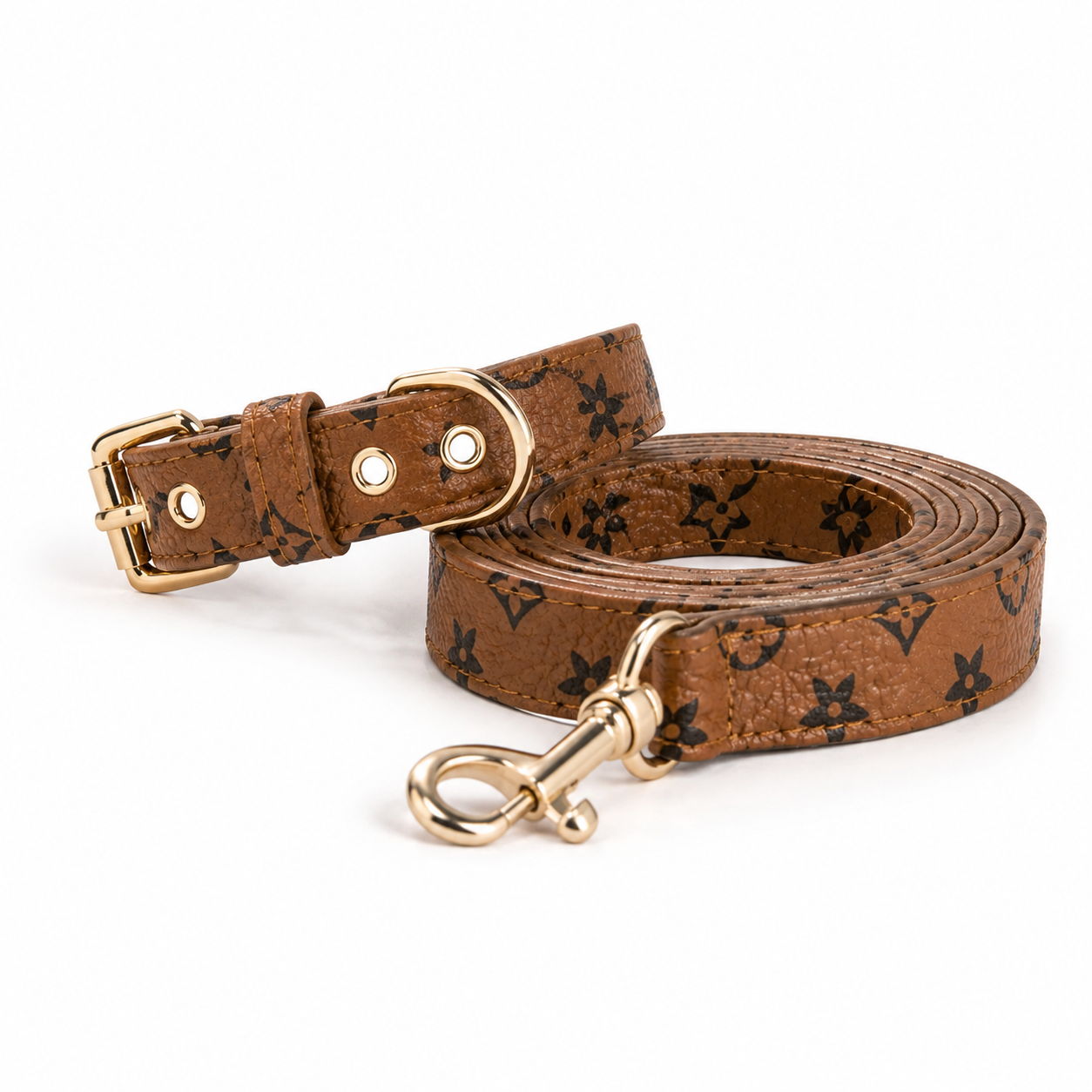 The Classic Charm Leash Set